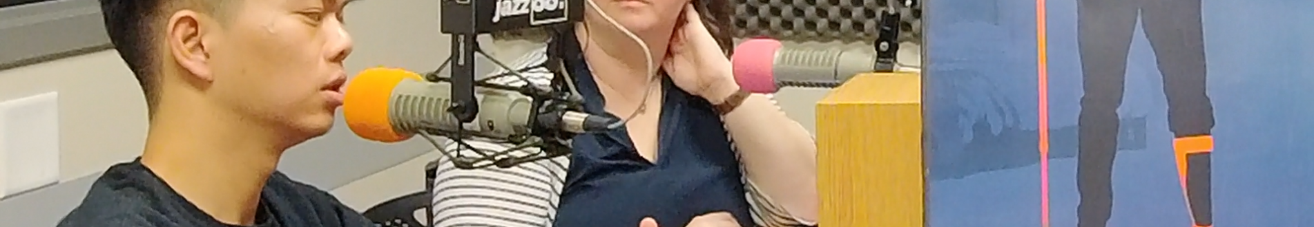 911