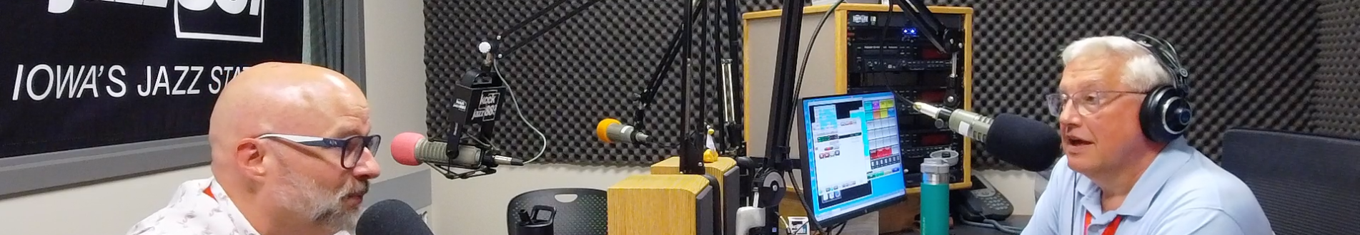 945