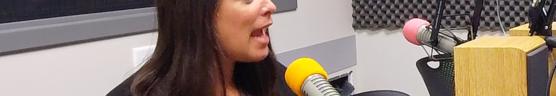 957